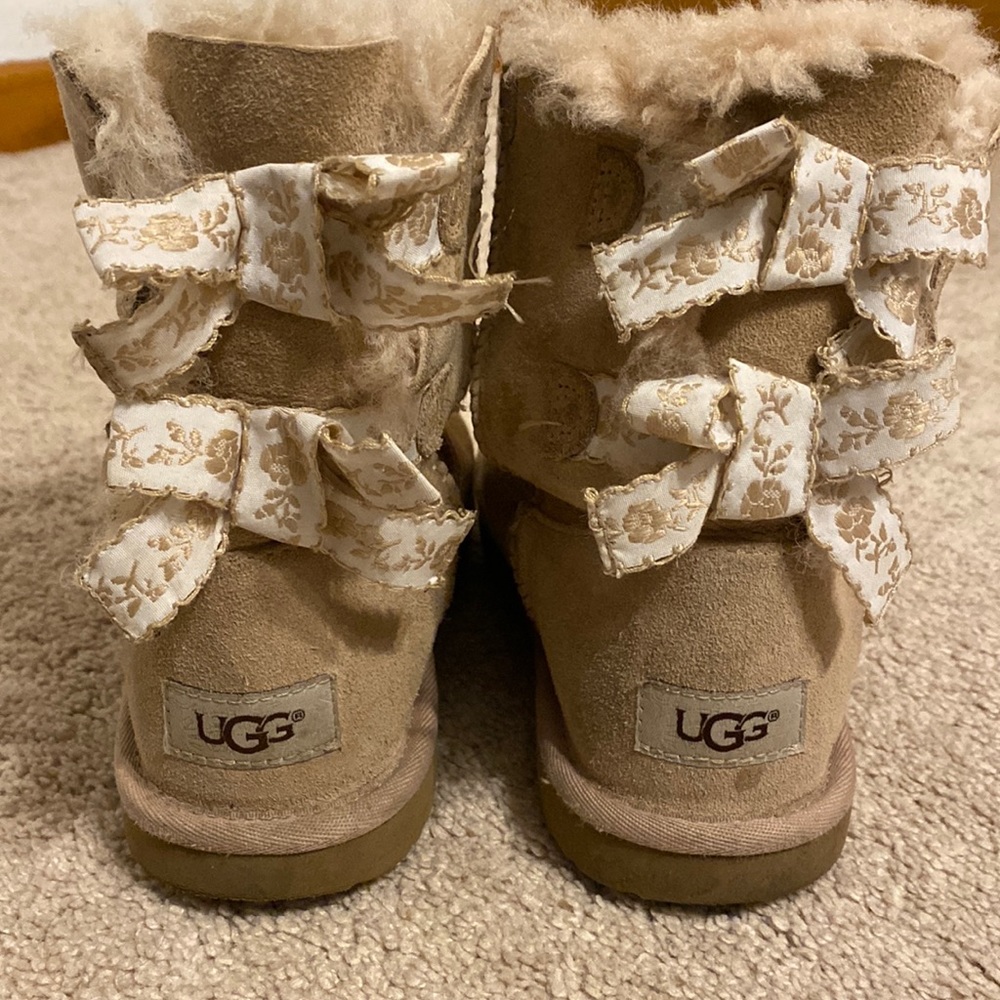Girls Uggs